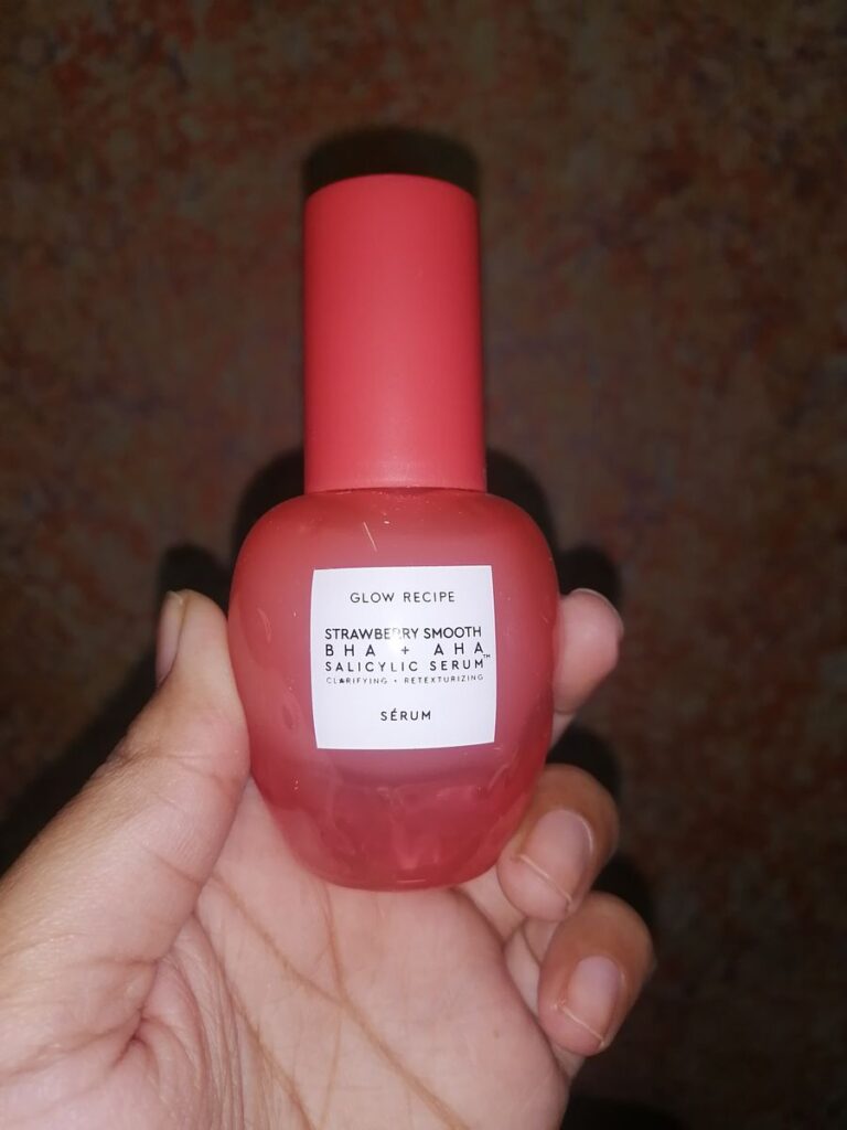 A Review of Glow Recipe's New Strawberry Smooth BHA + AHA Salicylic Serum  2022